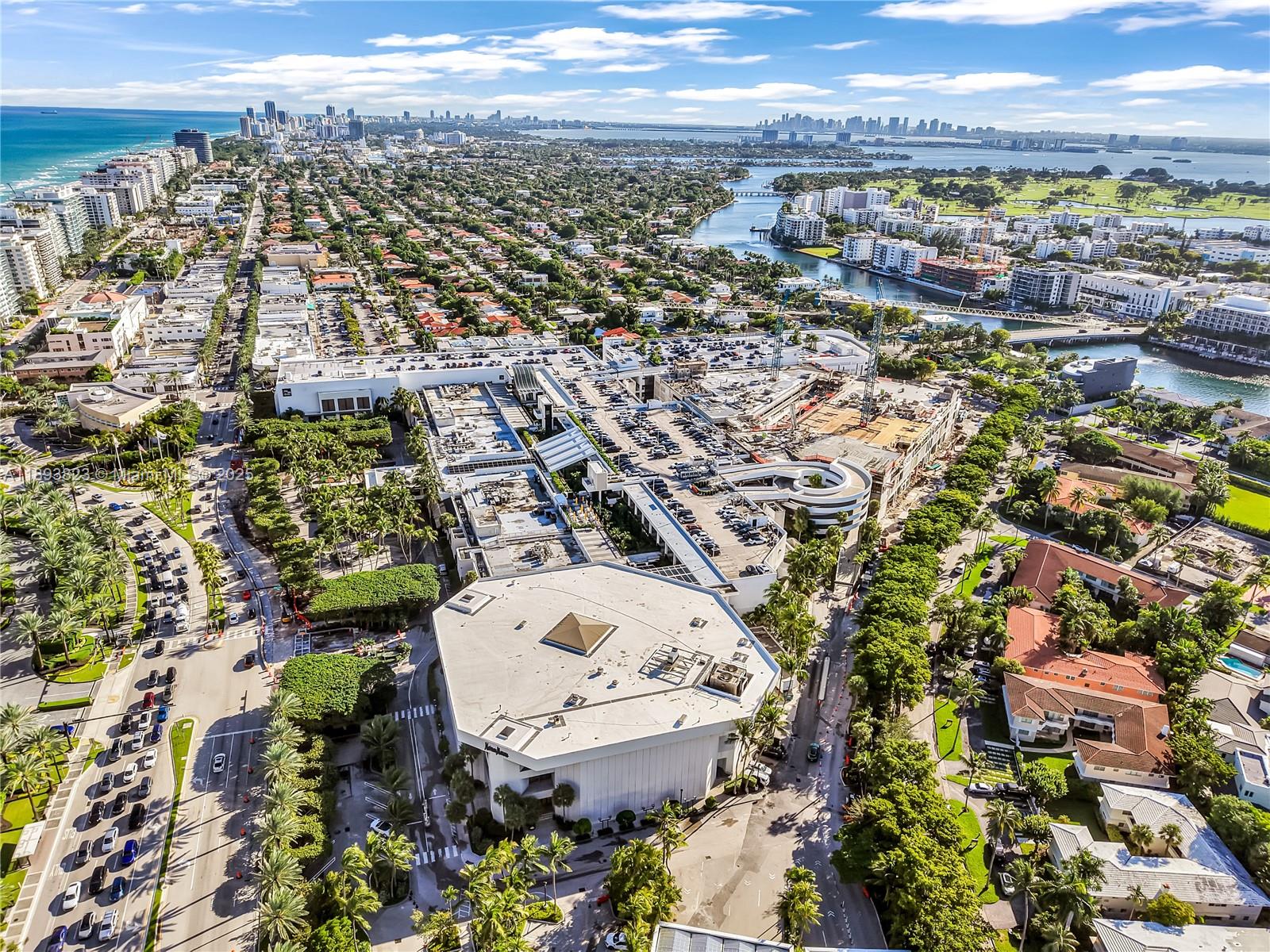 BAY HARBOR TOWNHOUSES CON - Residential