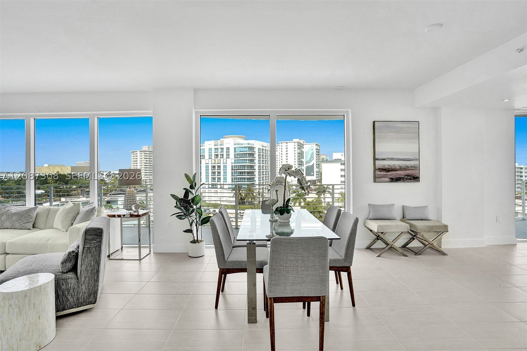 612 Bayshore Dr 601