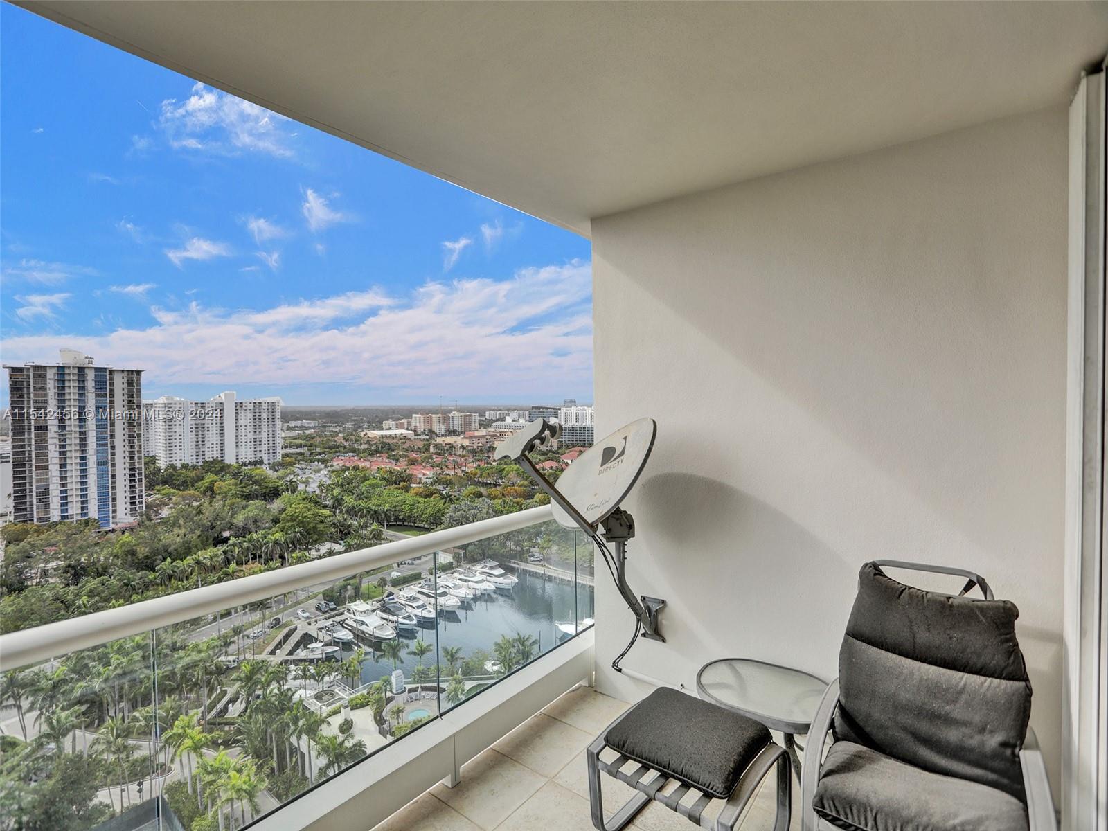 7000 ISL BLVD WILLIAMS IS - Residential
