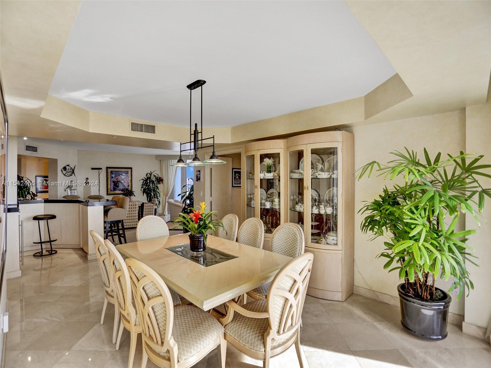 7000 ISL BLVD WILLIAMS IS - Residential