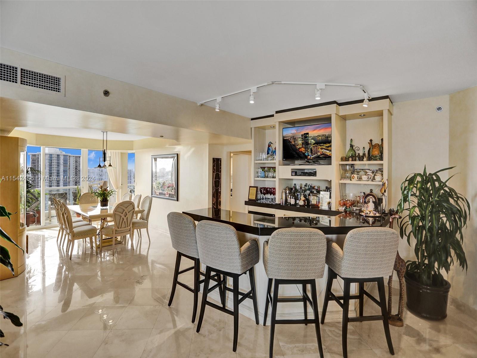 7000 ISL BLVD WILLIAMS IS - Residential