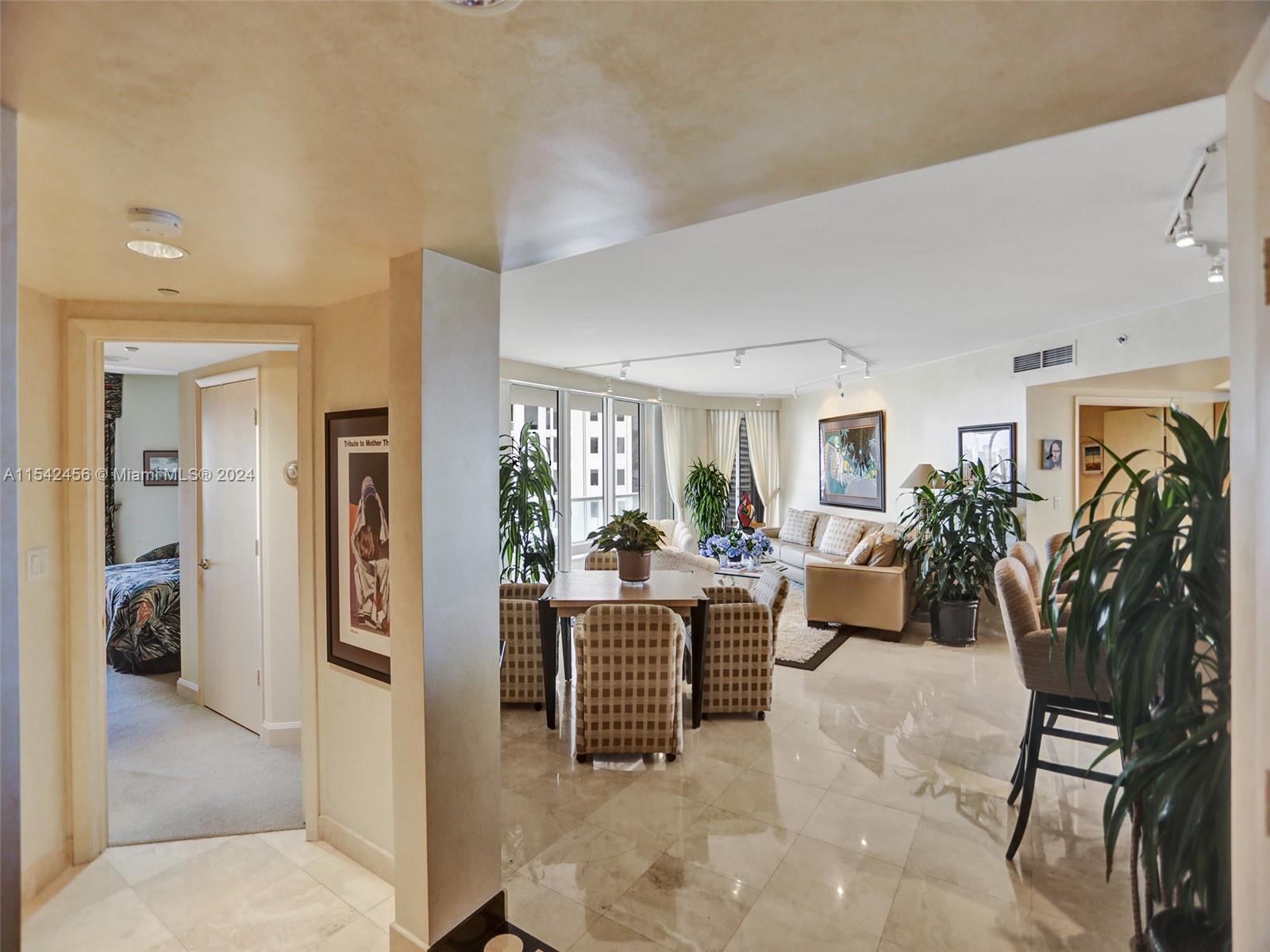 7000 ISL BLVD WILLIAMS IS - Residential