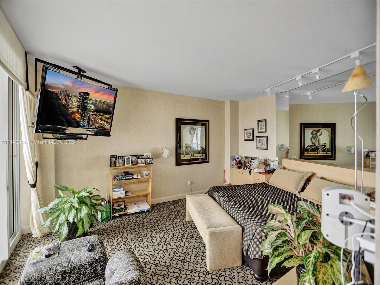 7000 ISL BLVD WILLIAMS IS - Residential