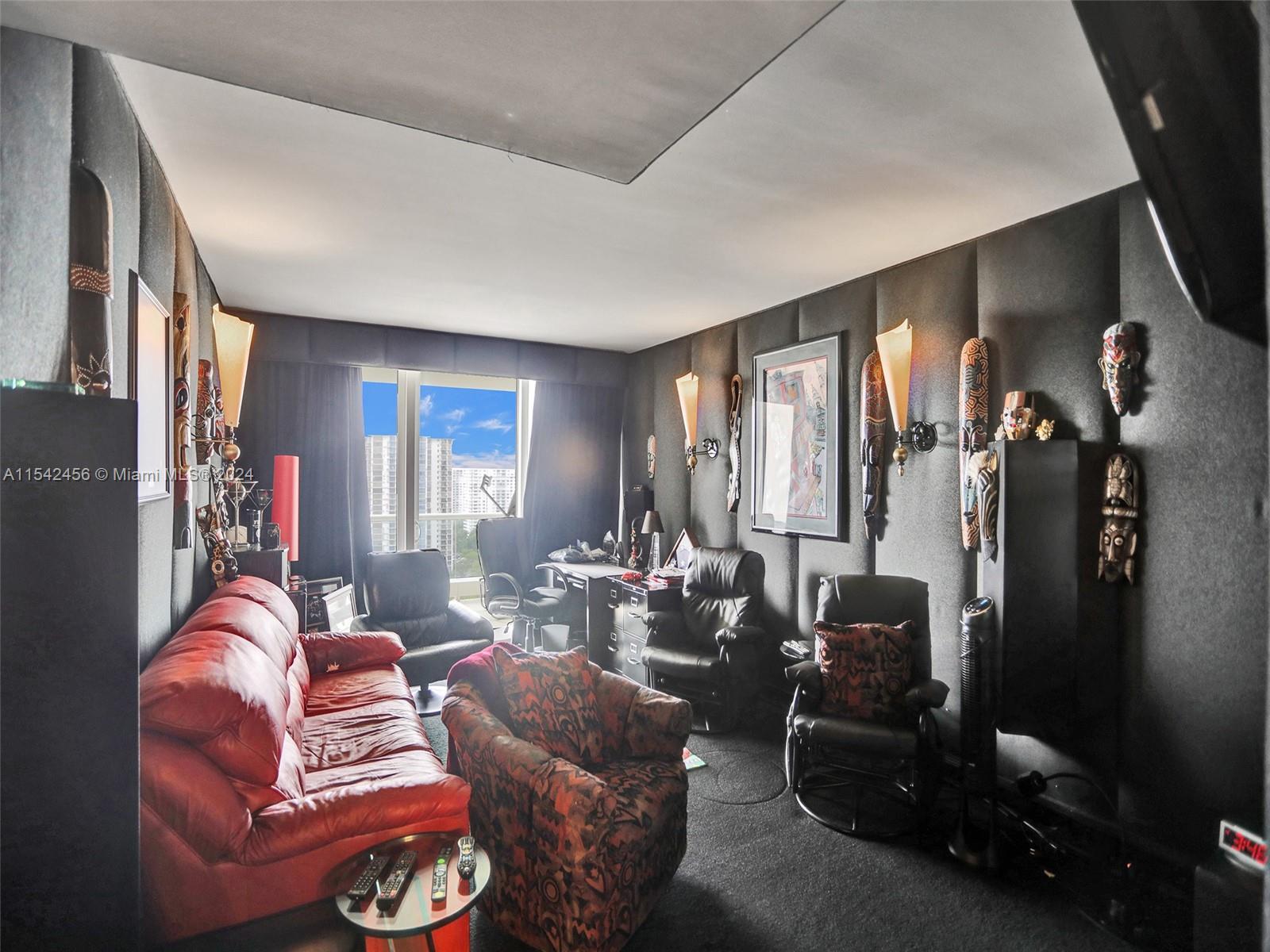 7000 ISL BLVD WILLIAMS IS - Residential