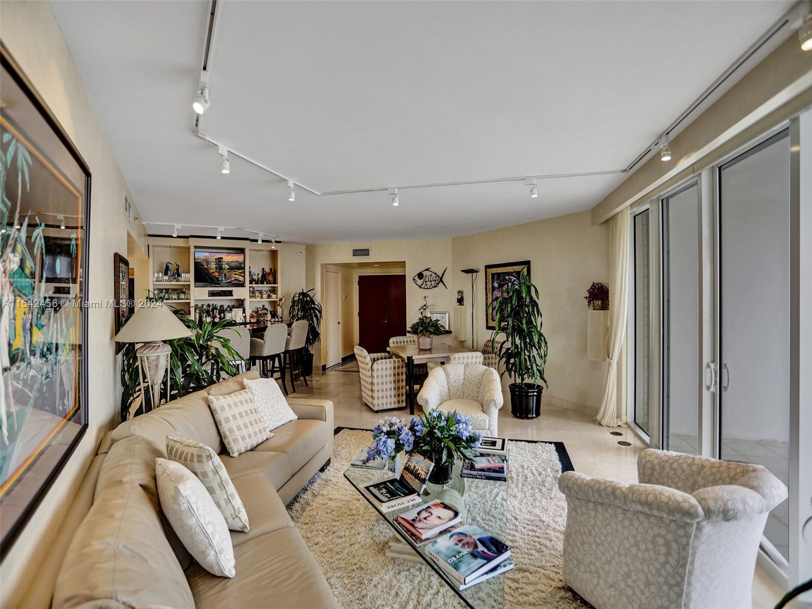 7000 ISL BLVD WILLIAMS IS - Residential