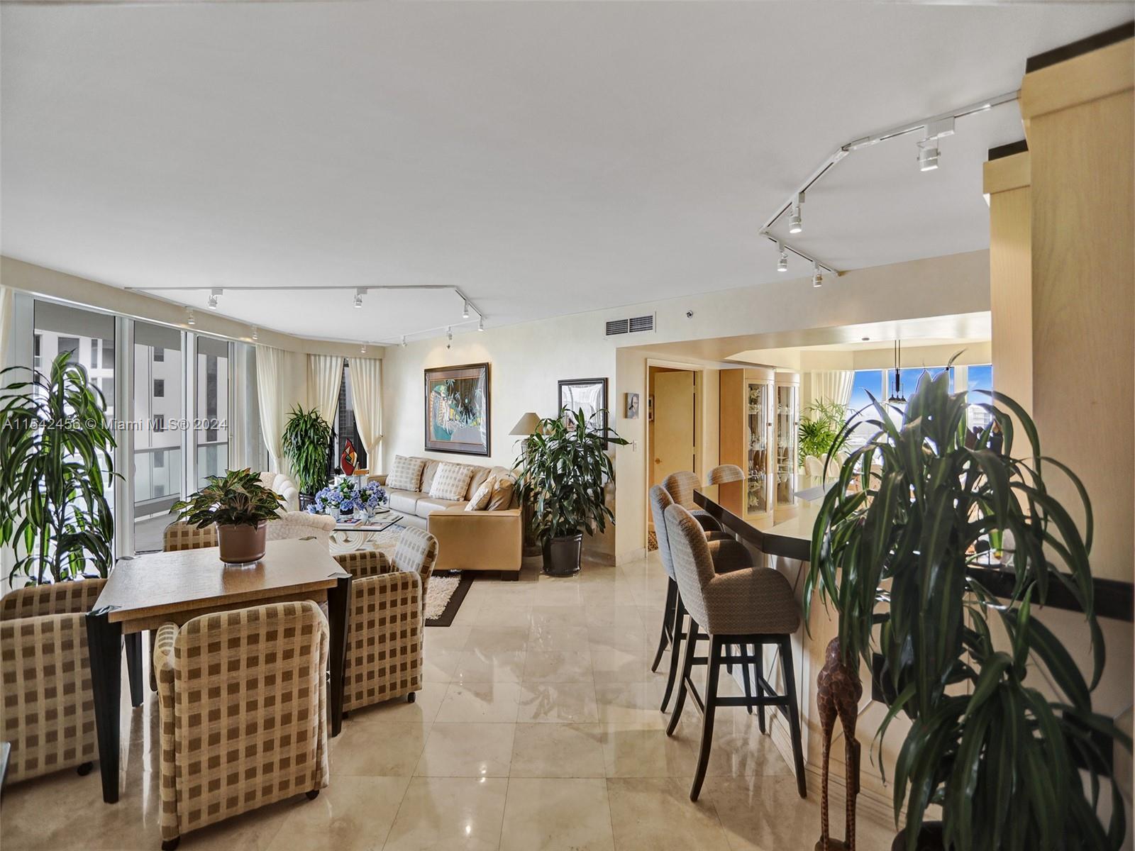 7000 ISL BLVD WILLIAMS IS - Residential