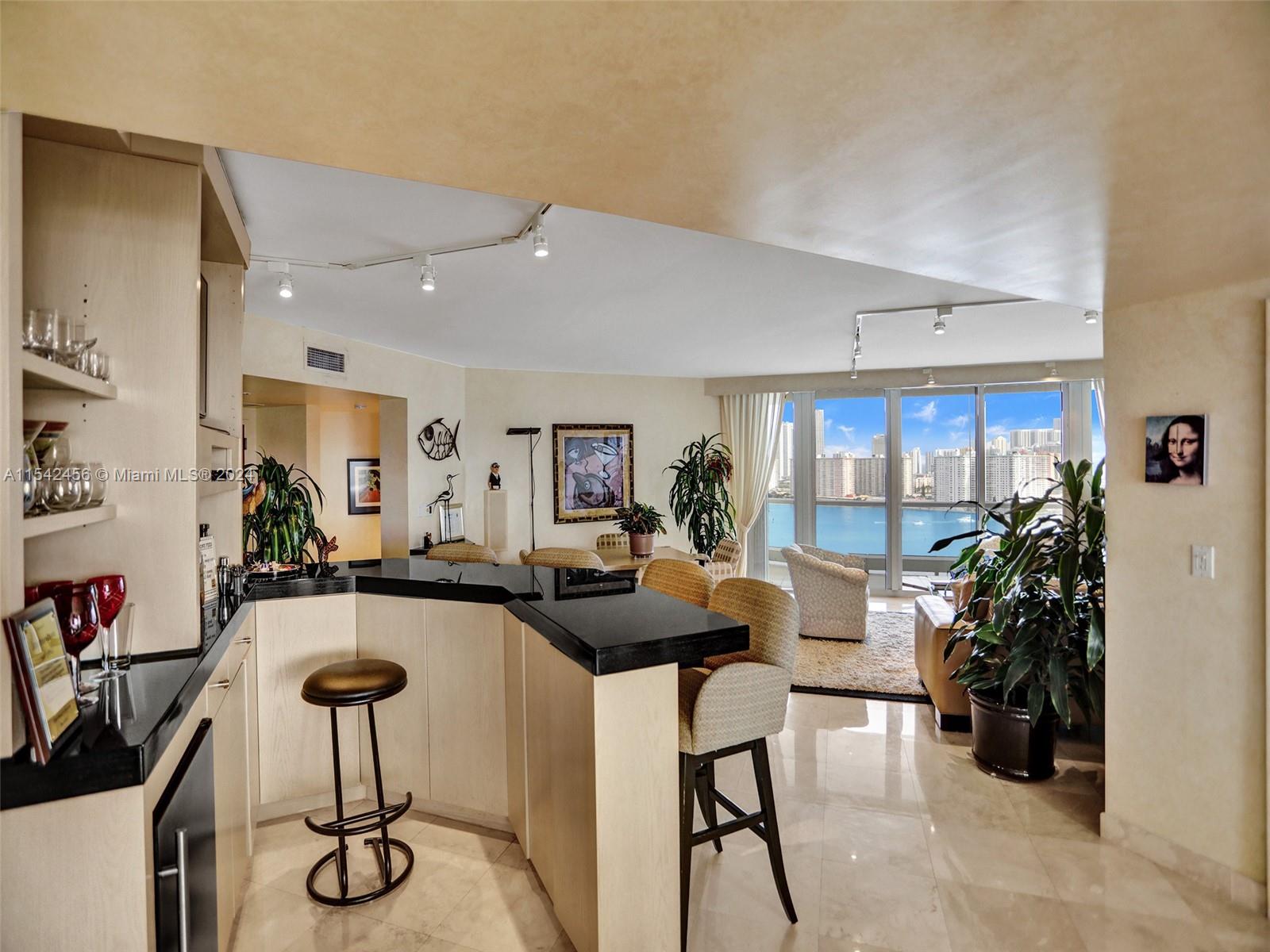 7000 ISL BLVD WILLIAMS IS - Residential
