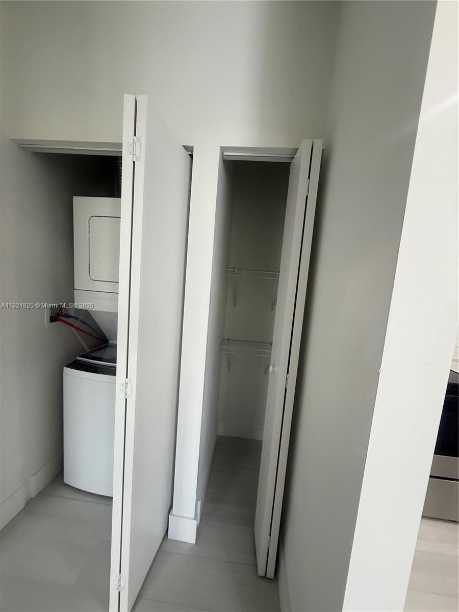 HIALEAH 13TH ADDN AMD PL - Residential Lease