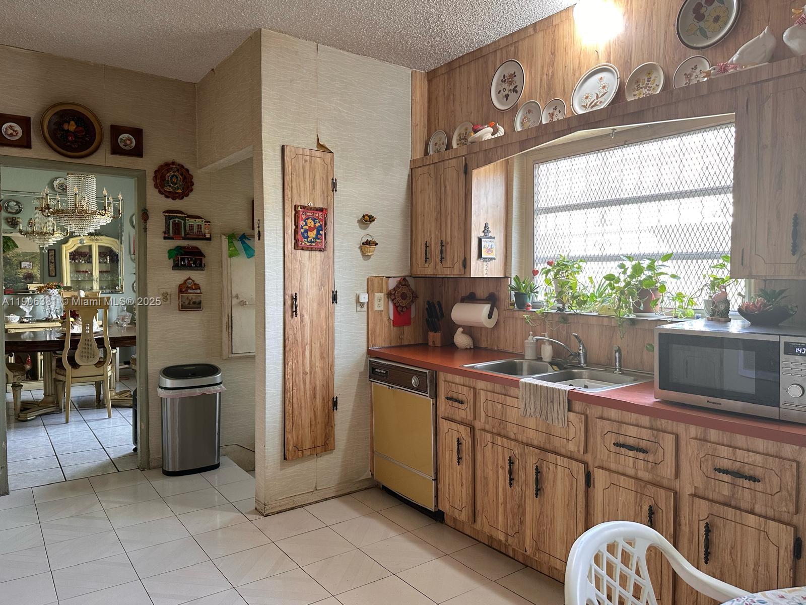 OCEAN BEACH ADDN NO 3 - Residential