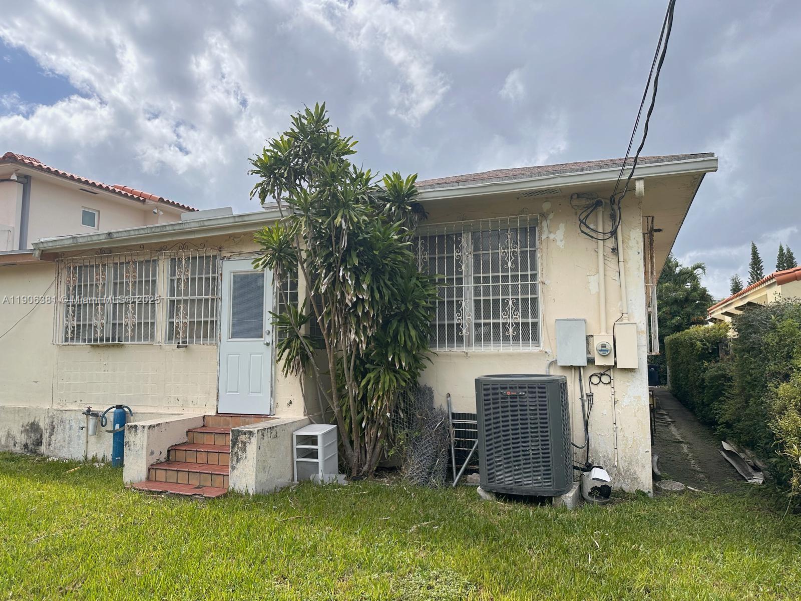 OCEAN BEACH ADDN NO 3 - Residential