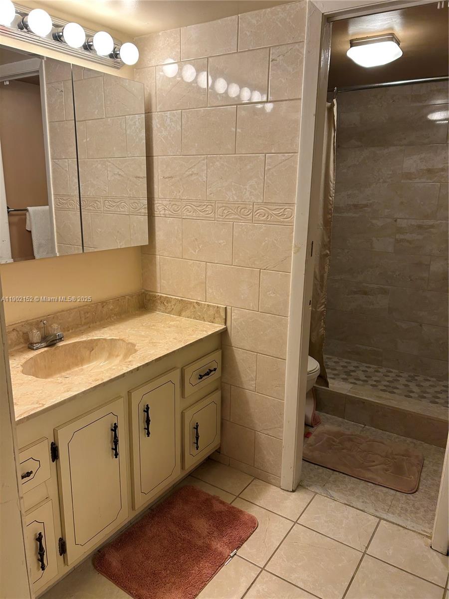 PARK PLACE CONDOMINIUM NO - Residential