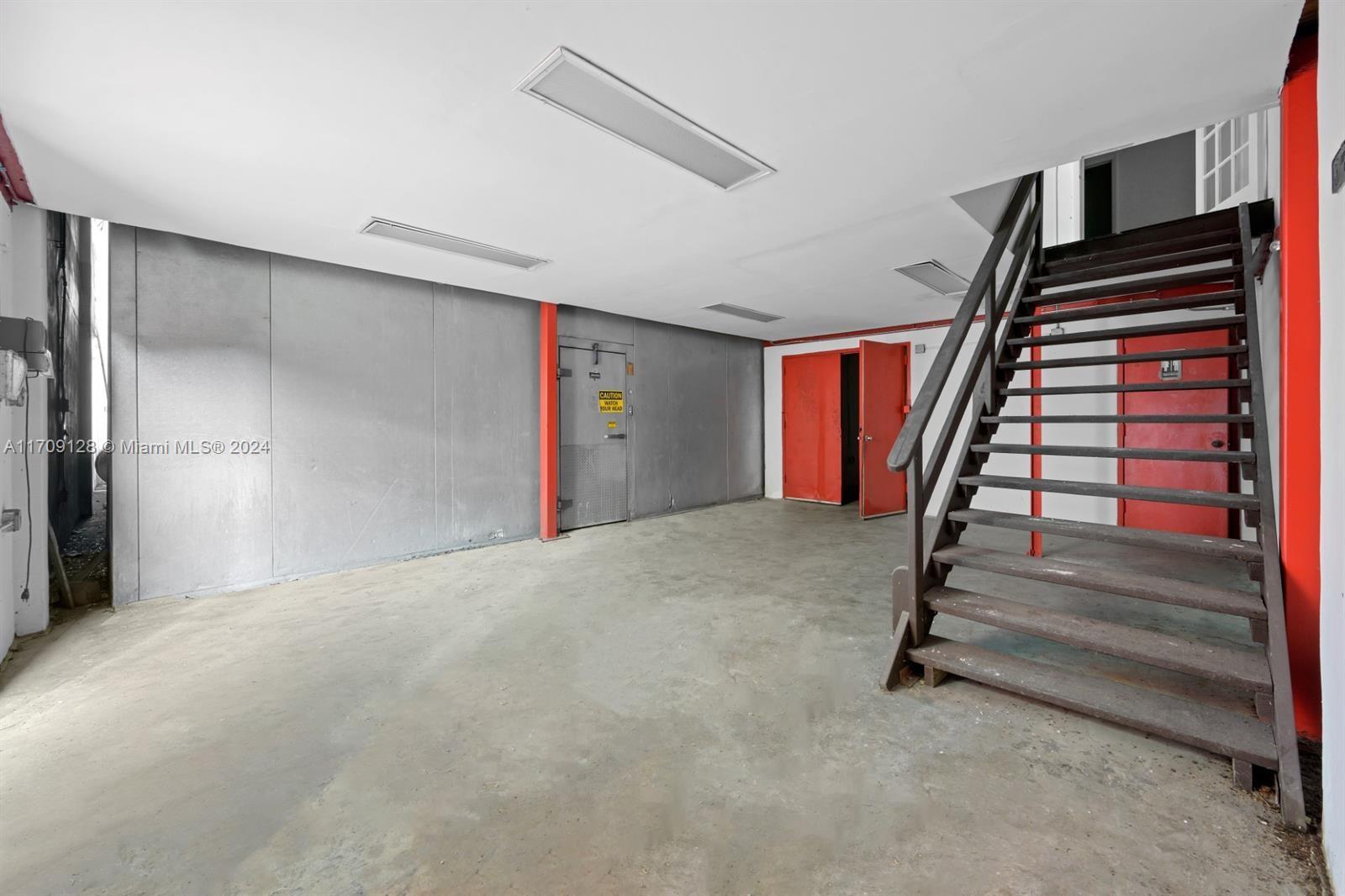 2121 NW 24th Ave