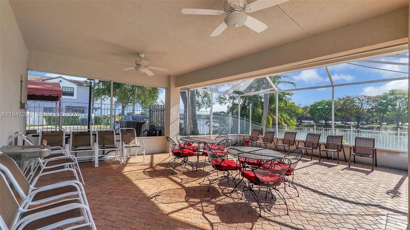 PEMBROKE LAKES SECTION EI - Residential