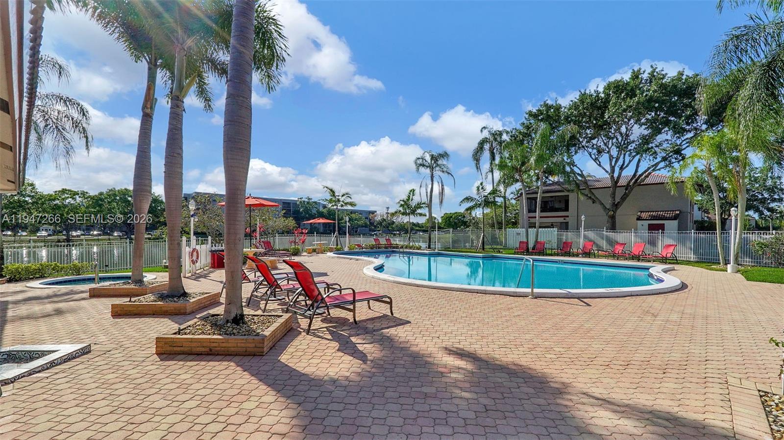 PEMBROKE LAKES SECTION EI - Residential