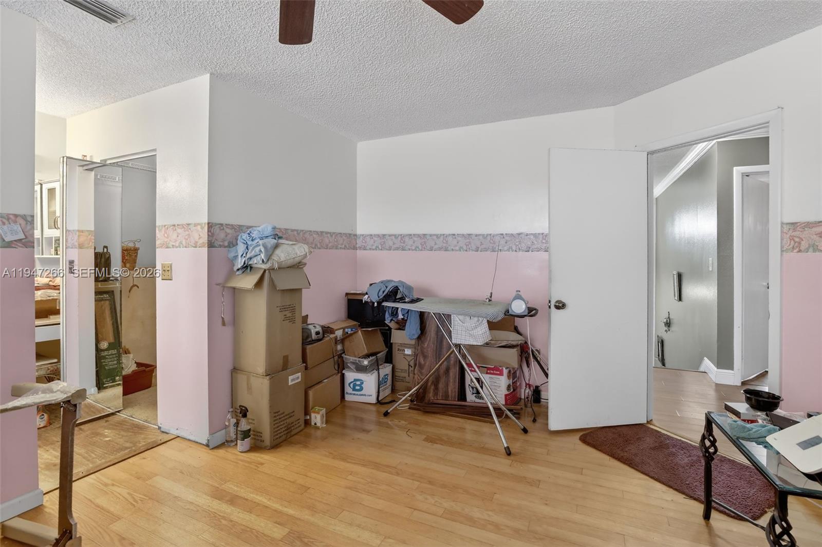 PEMBROKE LAKES SECTION EI - Residential