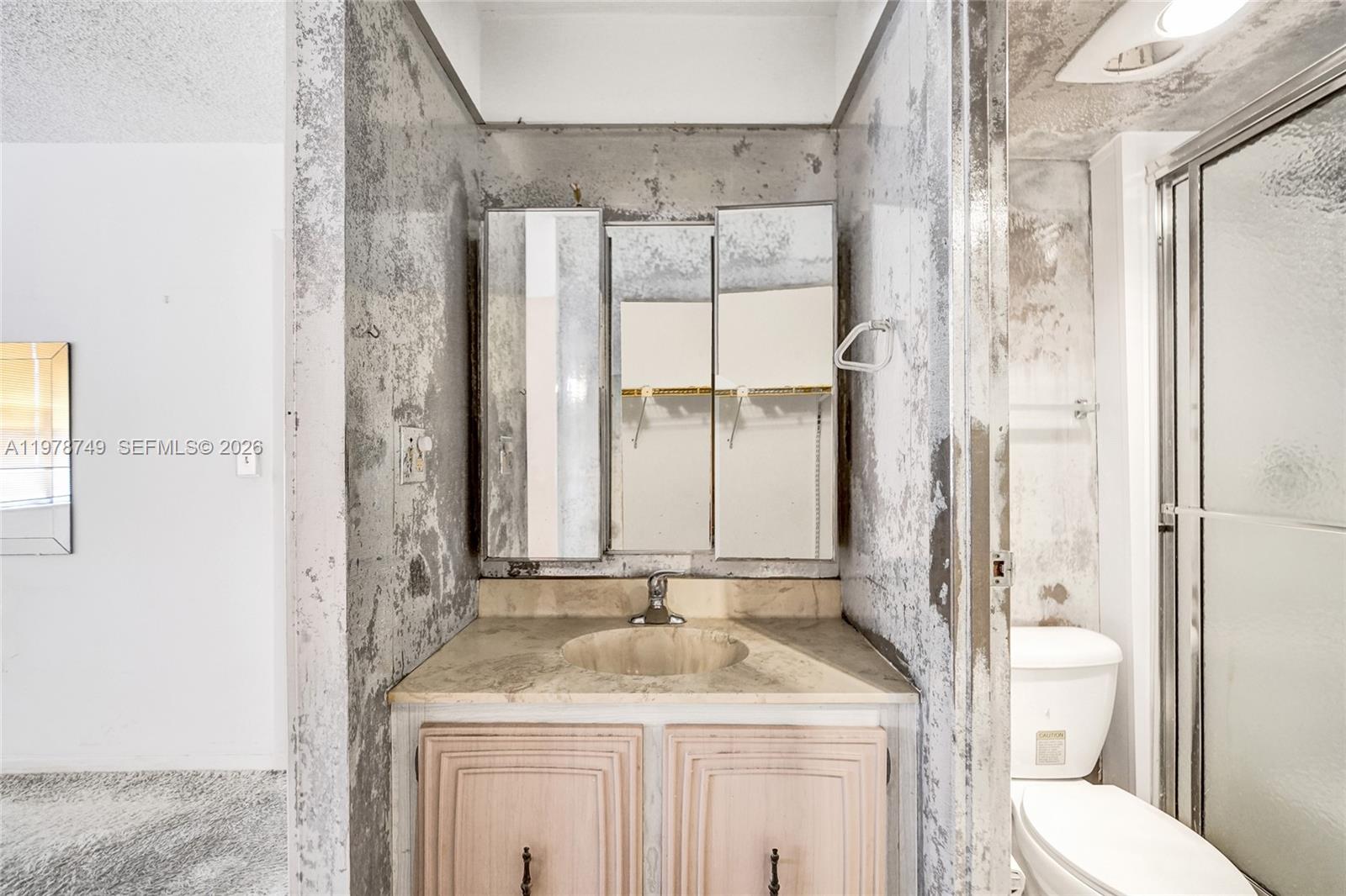 CONDOMINIUM 1 OF ENVIRON - Residential