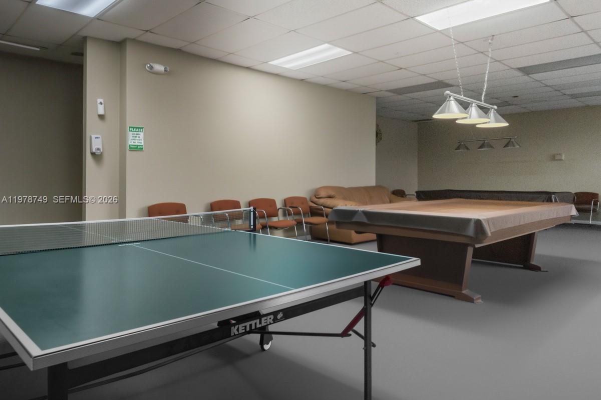 CONDOMINIUM 1 OF ENVIRON - Residential