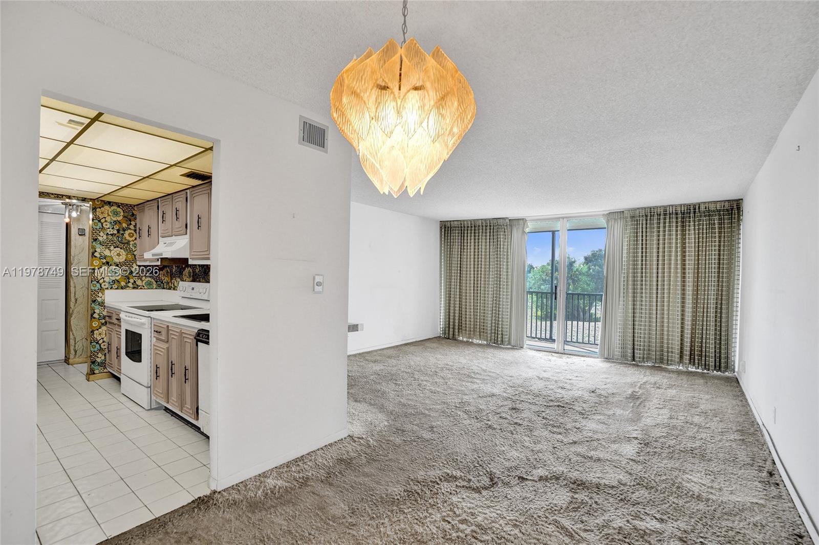 CONDOMINIUM 1 OF ENVIRON - Residential