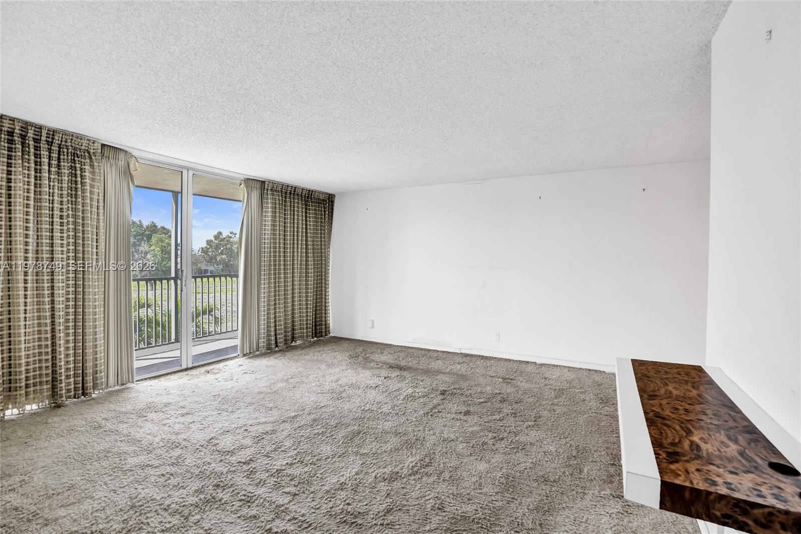 CONDOMINIUM 1 OF ENVIRON - Residential