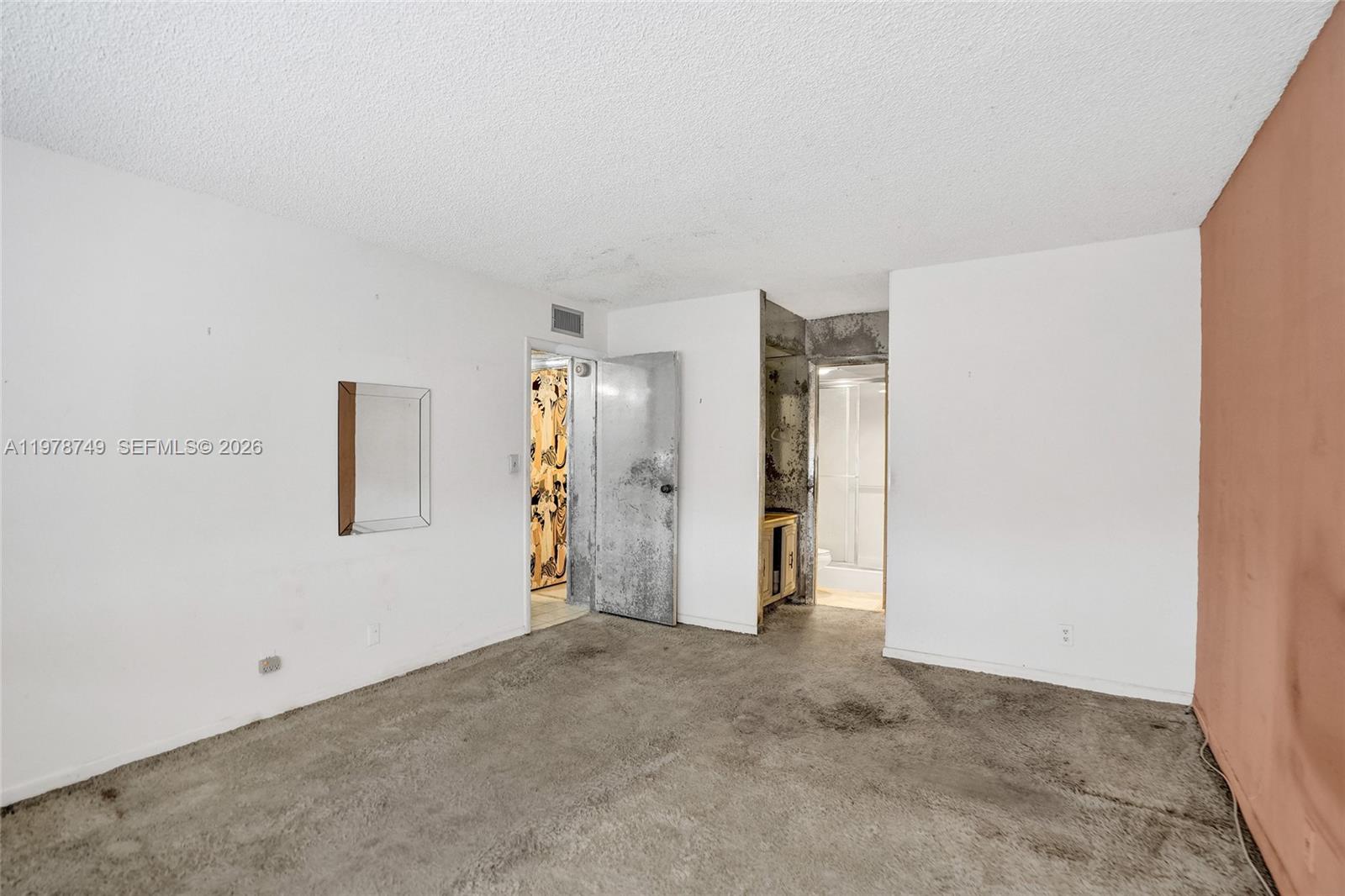 CONDOMINIUM 1 OF ENVIRON - Residential