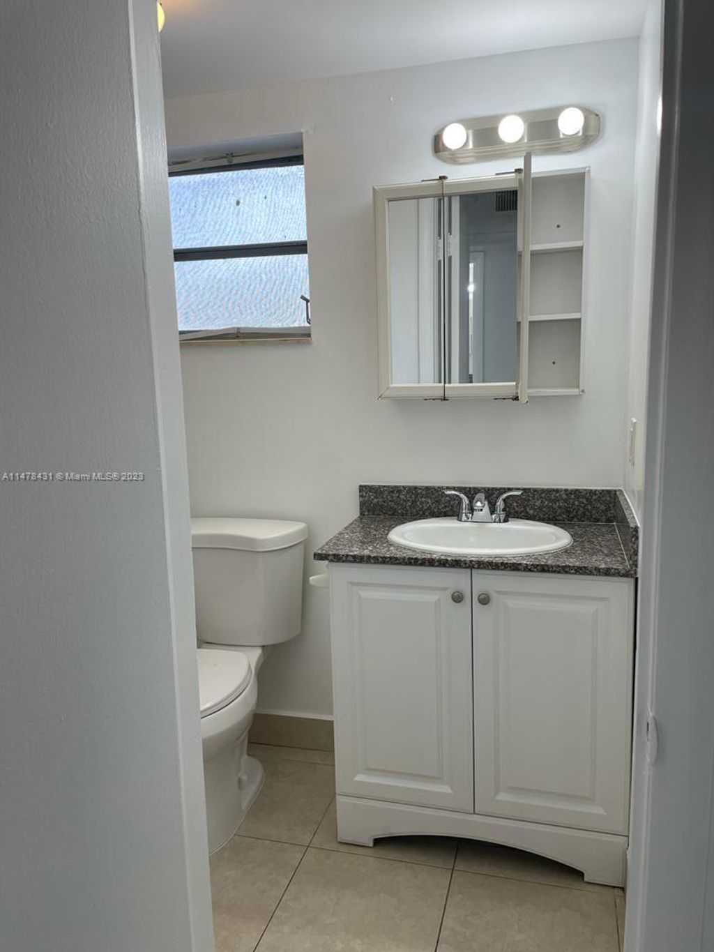 Photo of 1916 SW 11th St #1, Fort Lauderdale, FL 33312 (MLS # A11478431)