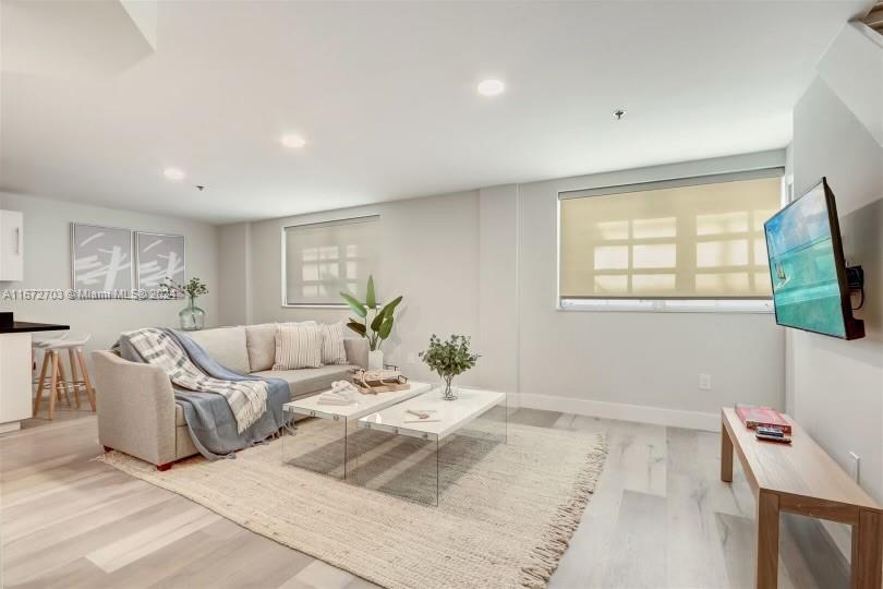 Property for Sale at 865 Collins Ave 306, Miami Beach, Miami-Dade County, Florida - Bedrooms: 1 
Bathrooms: 2  - $415,000