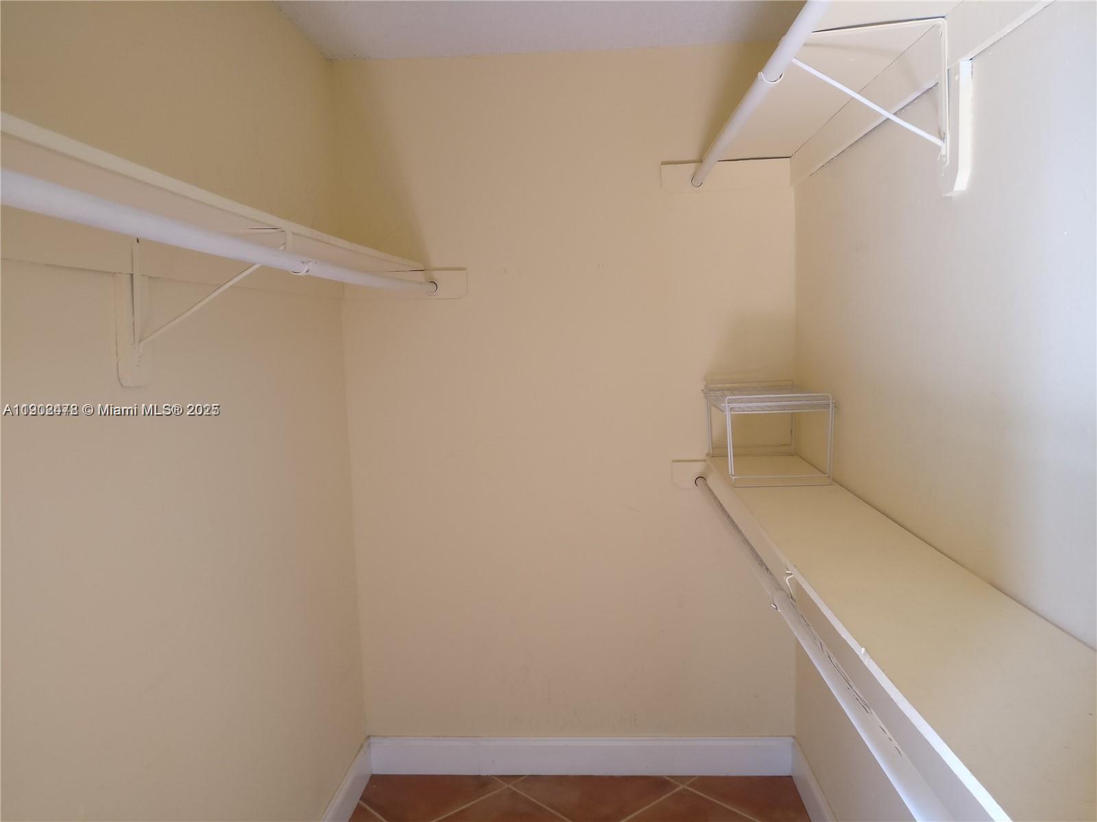 NORTH BAY VILLAS CONDO - Residential Lease