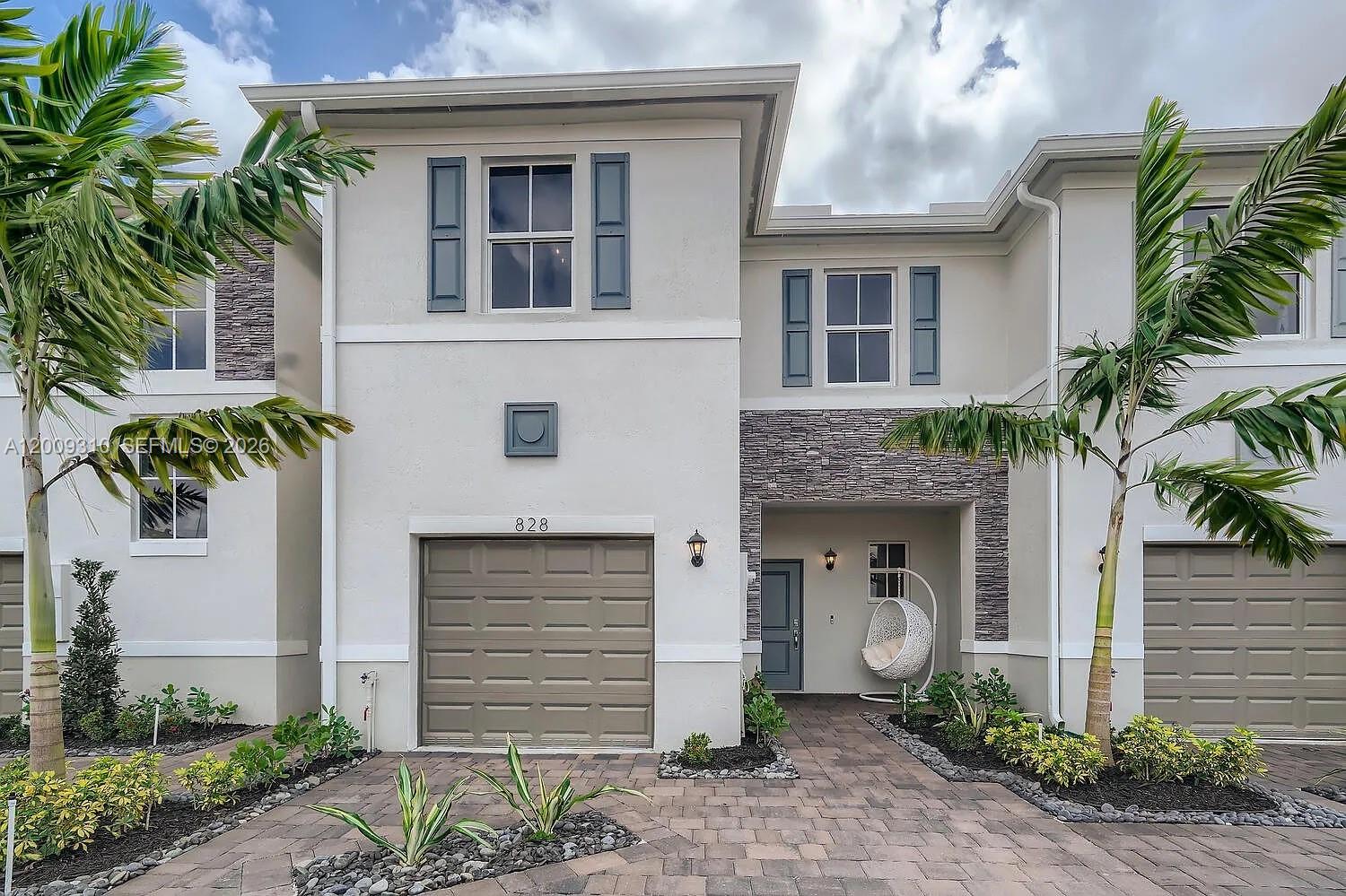 CEDAR AT KEYS GATE - Residential