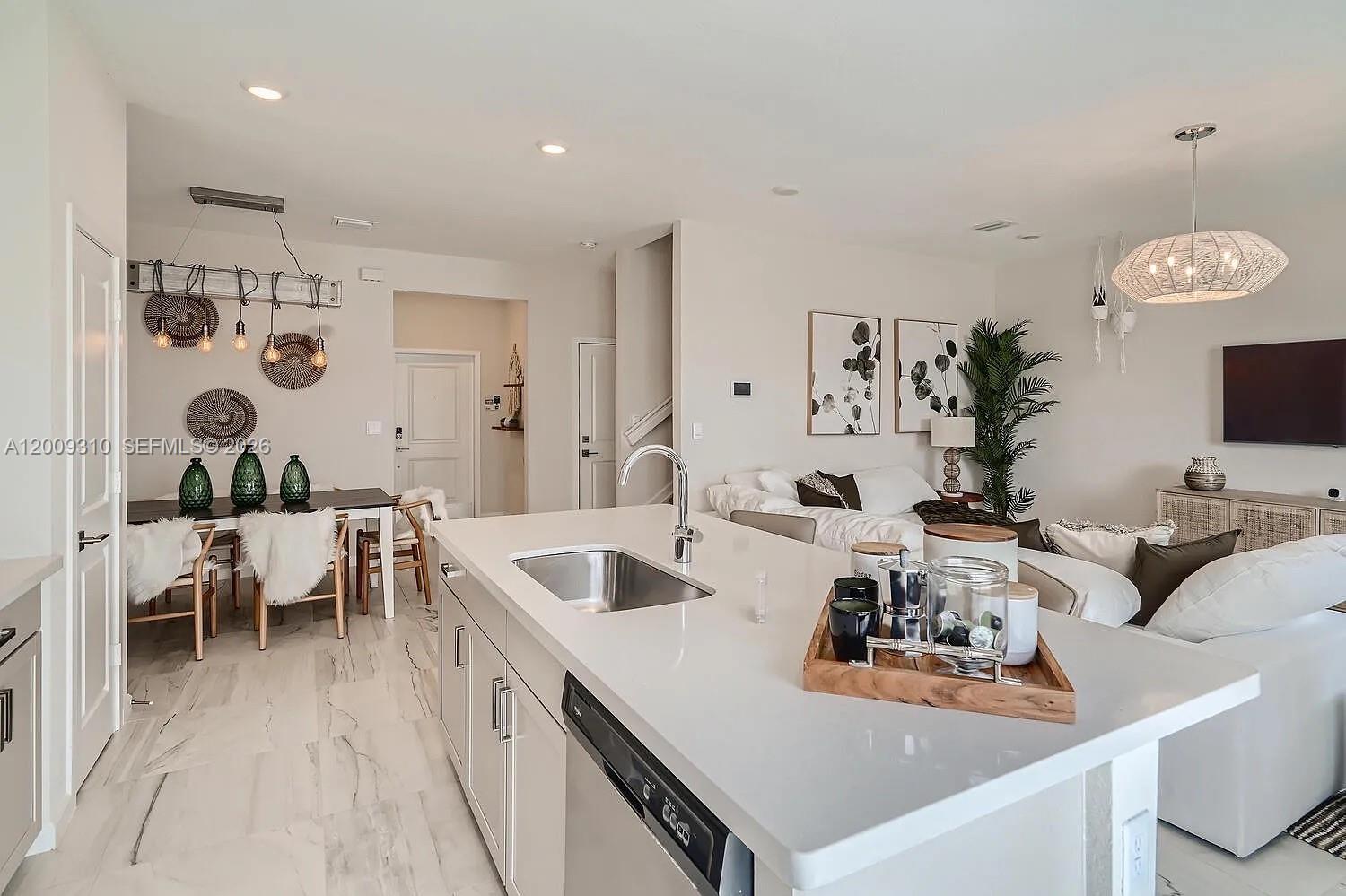 CEDAR AT KEYS GATE - Residential