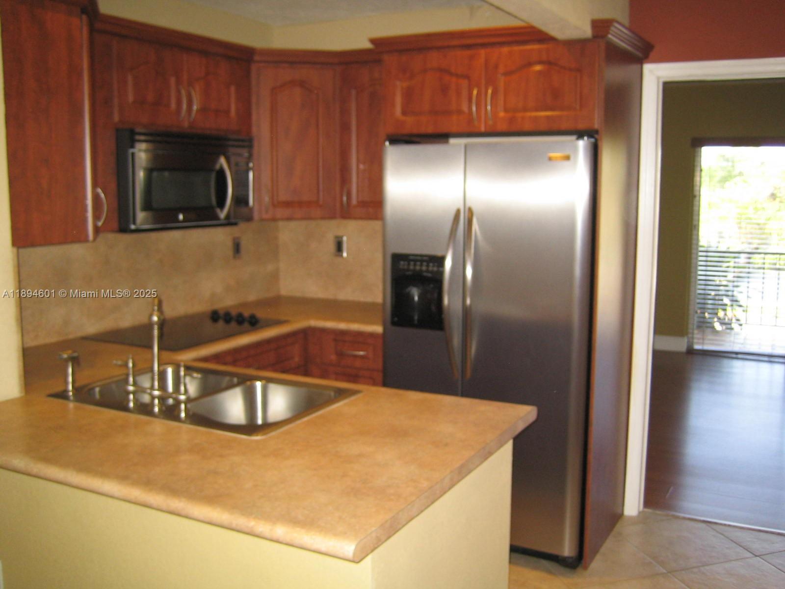 SPANISH TRACE CONDO - Residential Lease