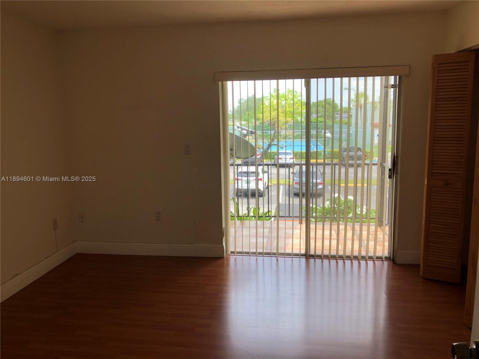 SPANISH TRACE CONDO - Residential Lease