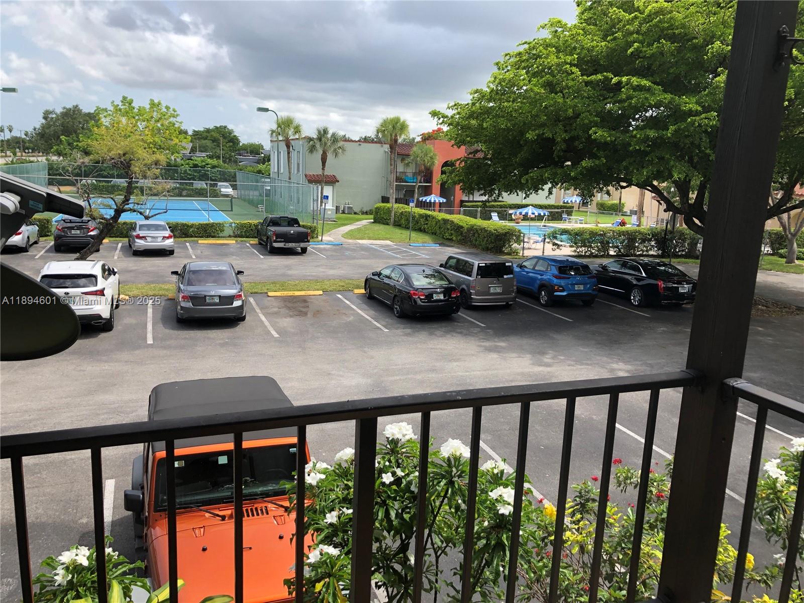 SPANISH TRACE CONDO - Residential Lease