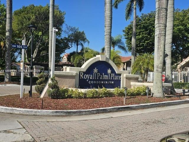 ROYAL PALM PLACE - Residential Lease