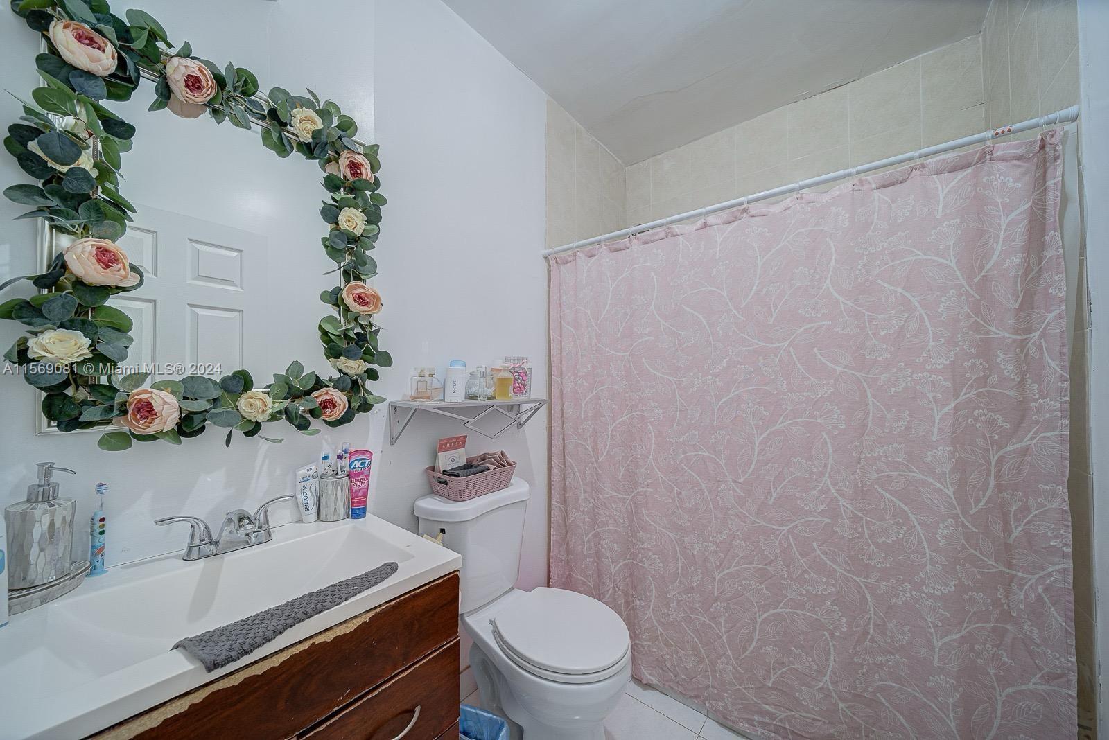 LAWRENCE ESTATE LAND CO - Residential