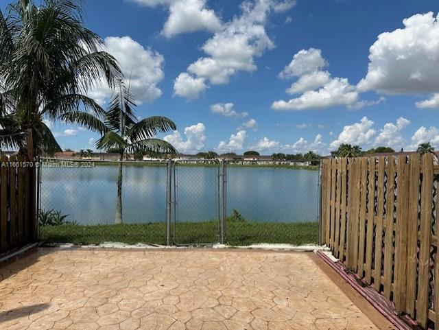 Photo 1 of 17360 Sw 139th Ct Ct 17360, Miami, Florida, $420,000, Web #: 11661570