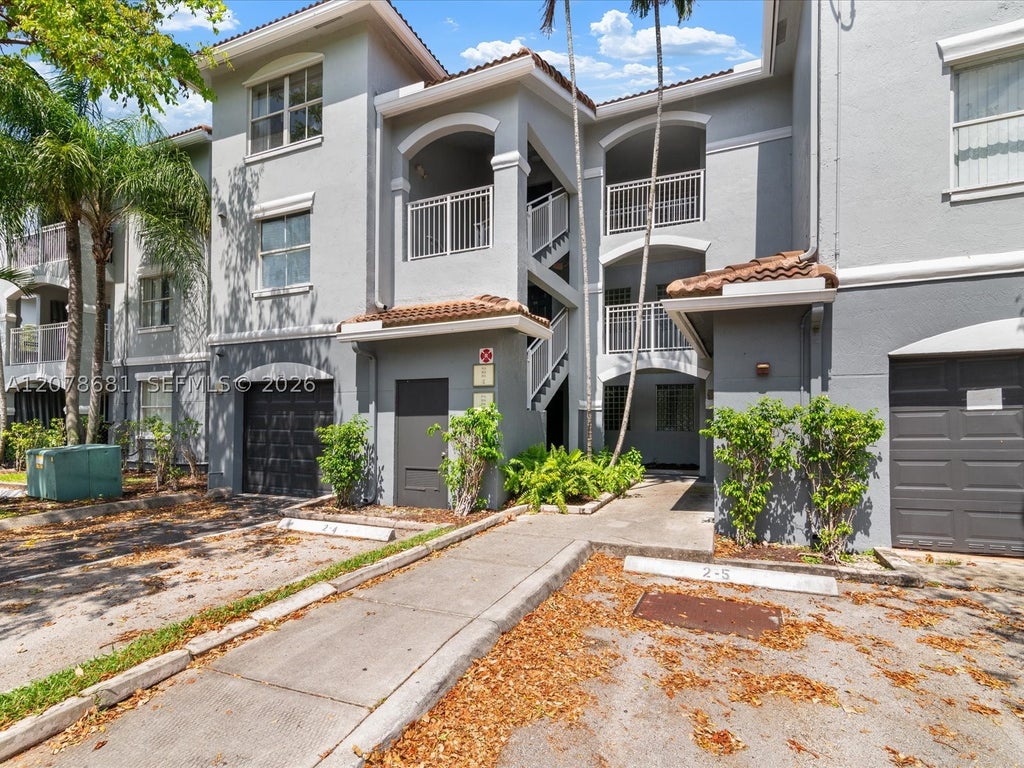 Photo of 155 NW 96th Ter #2-303, Pembroke Pines, FL 33024 (MLS # A12078681)