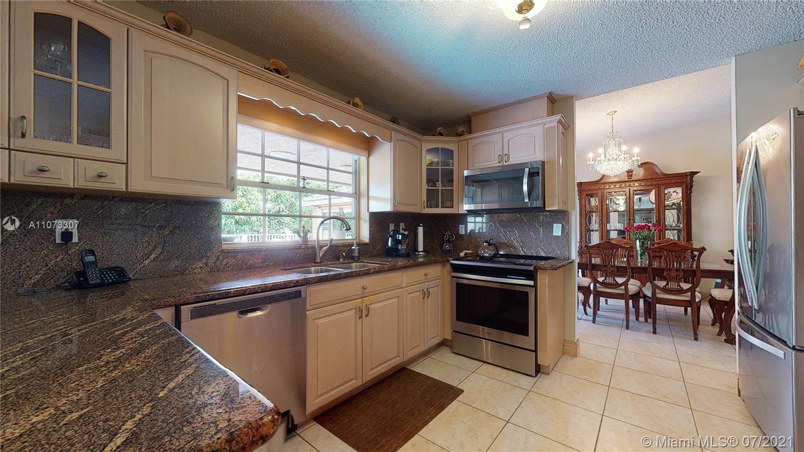 ALAMEDA CASTELLANOS - Residential