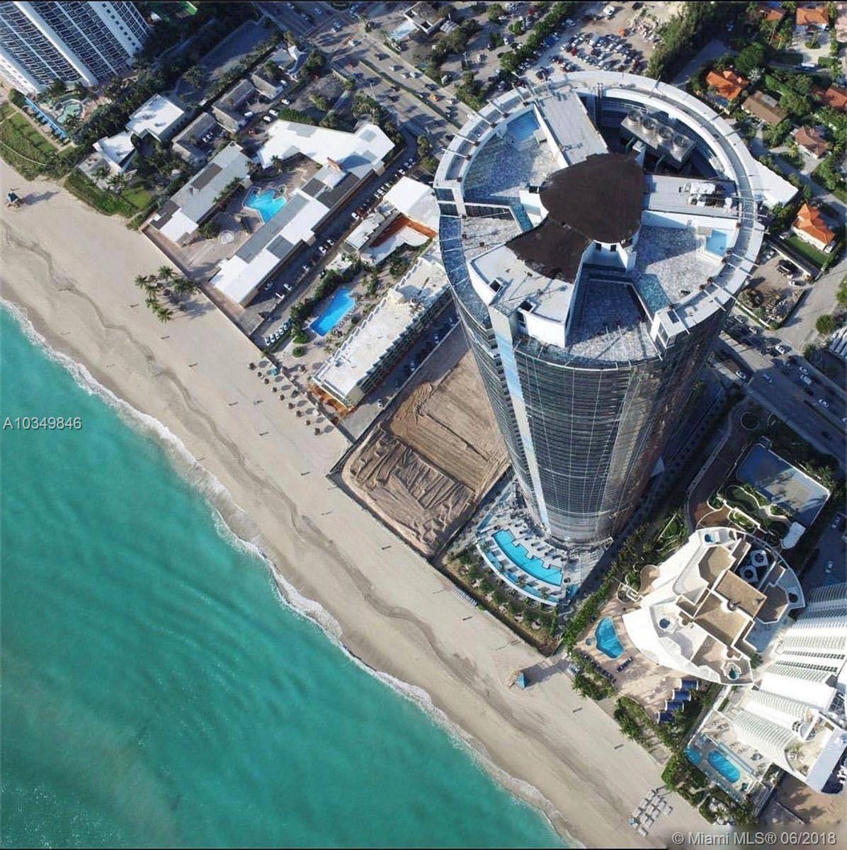 18555 COLLINS AVE - Residential