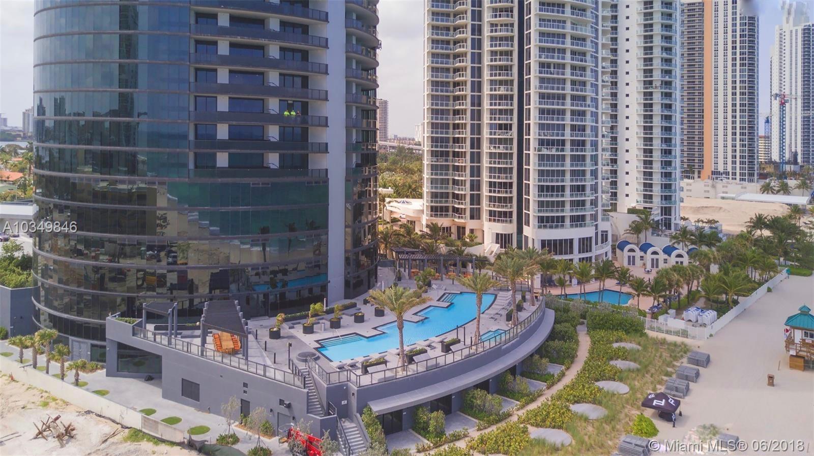 18555 COLLINS AVE - Residential