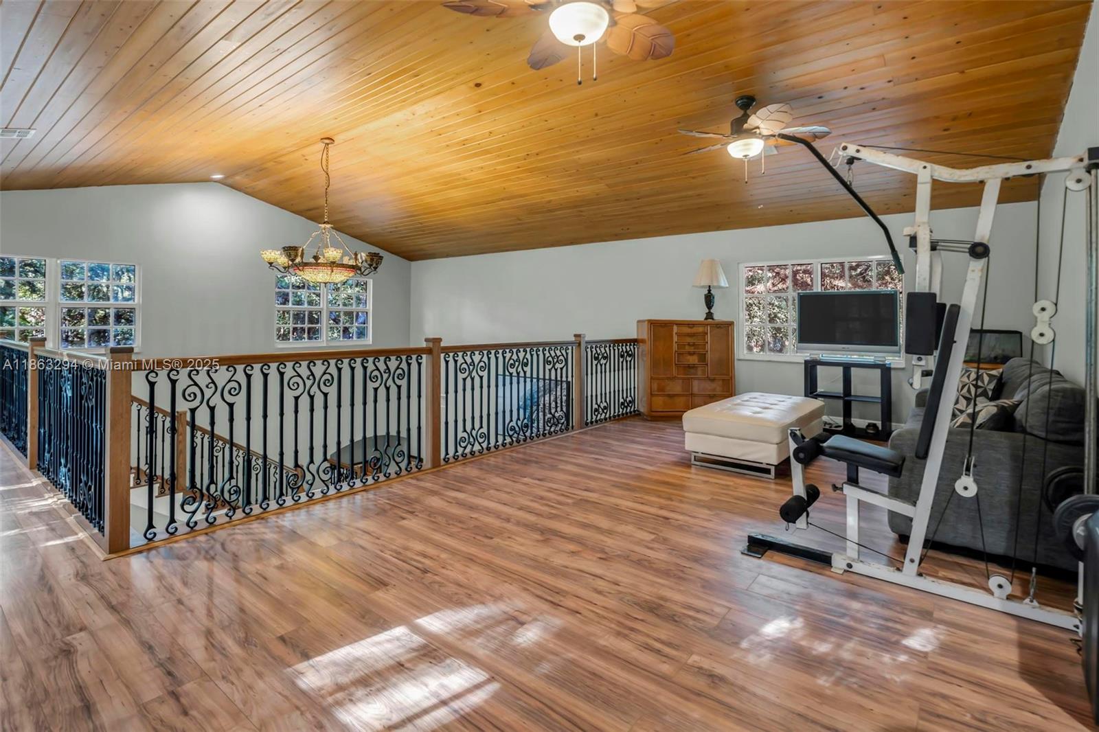 RIVER LANDS - Residential Lease