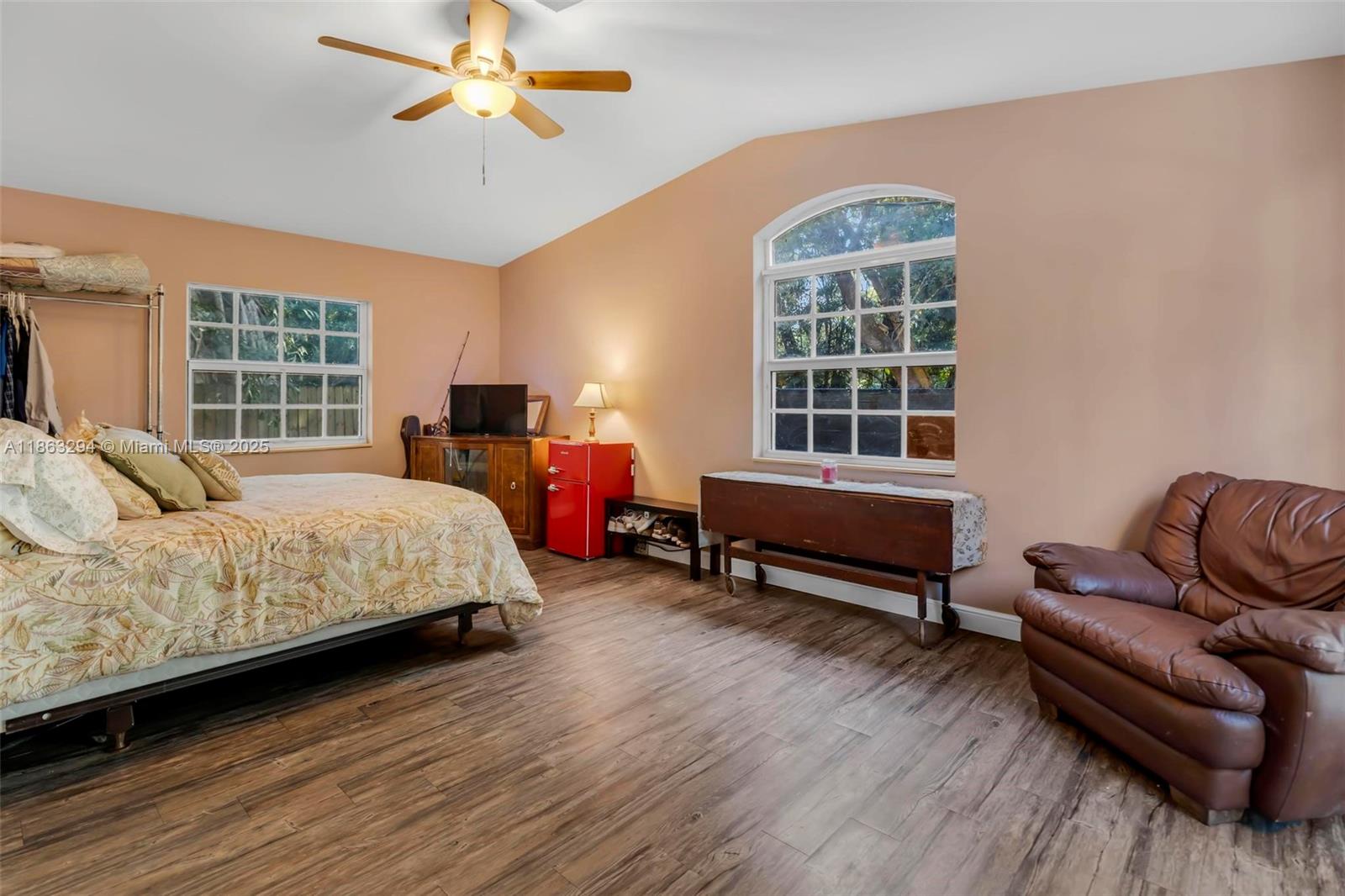 RIVER LANDS - Residential Lease