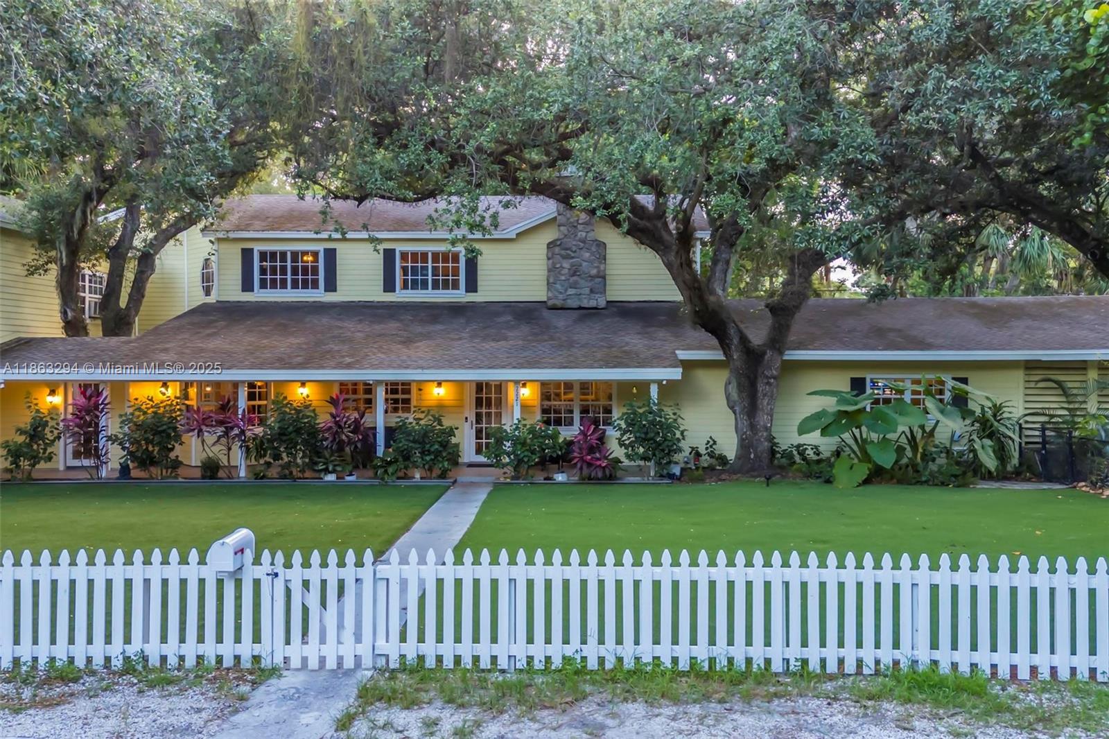 RIVER LANDS - Residential Lease