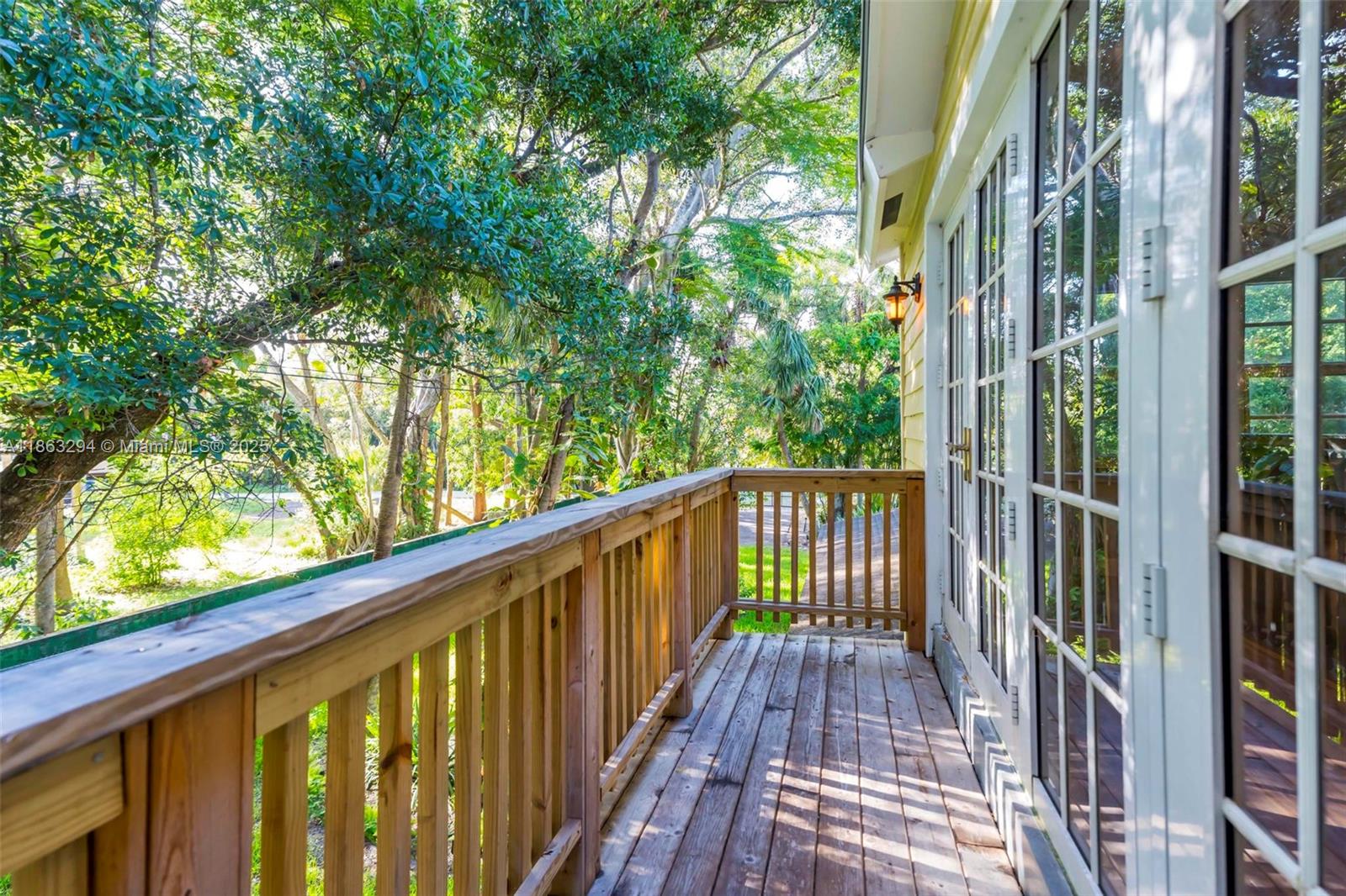 RIVER LANDS - Residential Lease