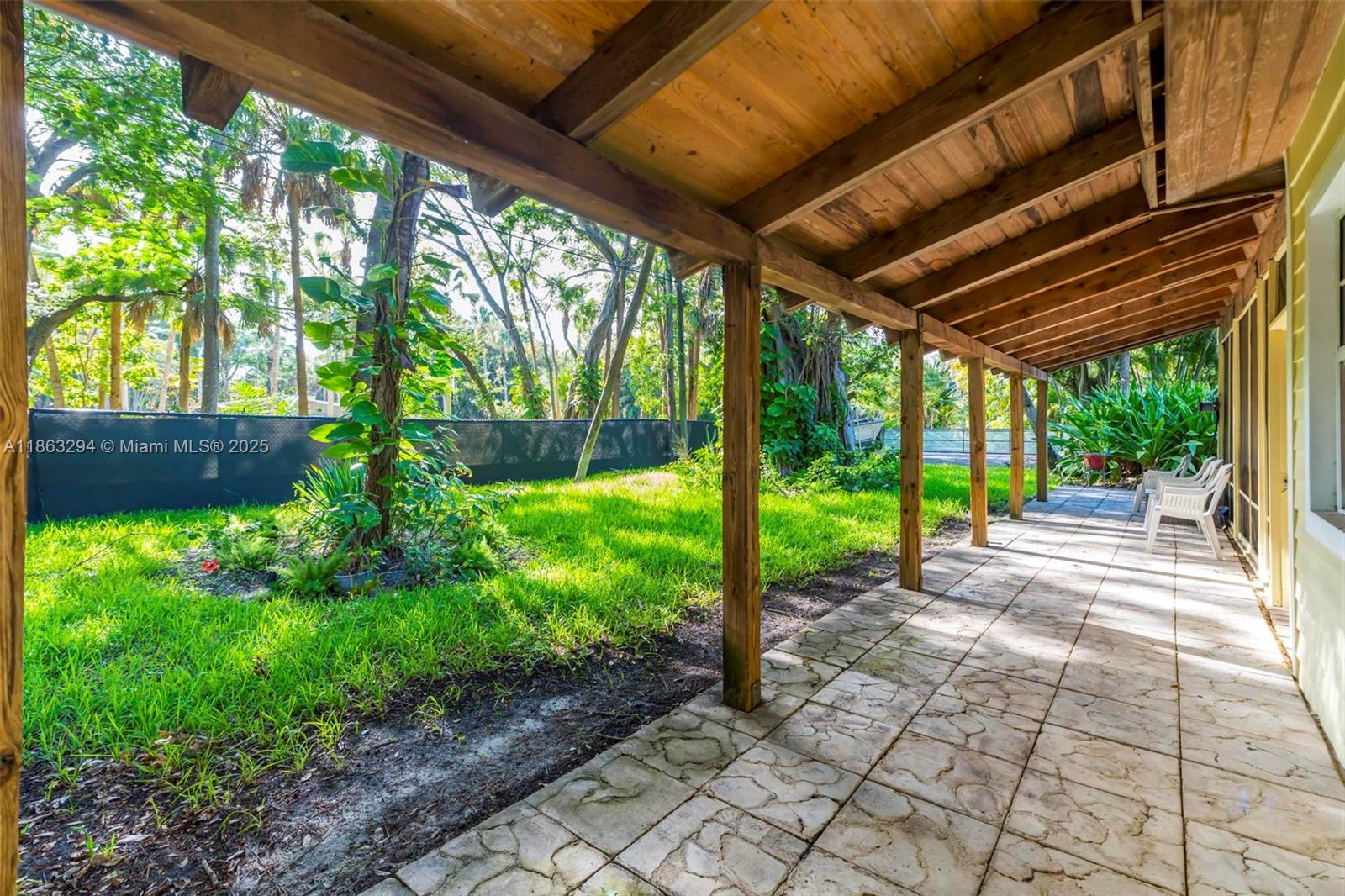 RIVER LANDS - Residential Lease