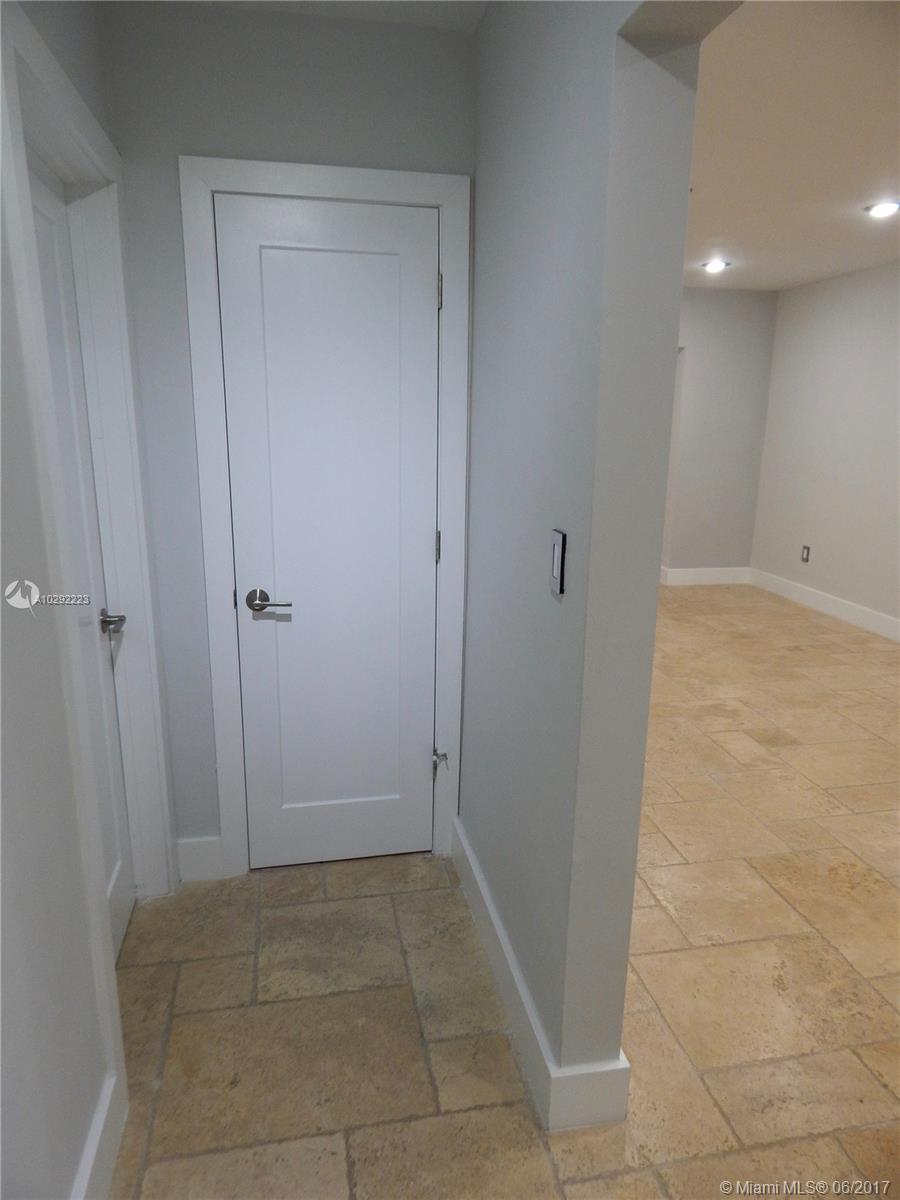 BOULEVARD HEIGHTS SEC SIX - Residential Lease