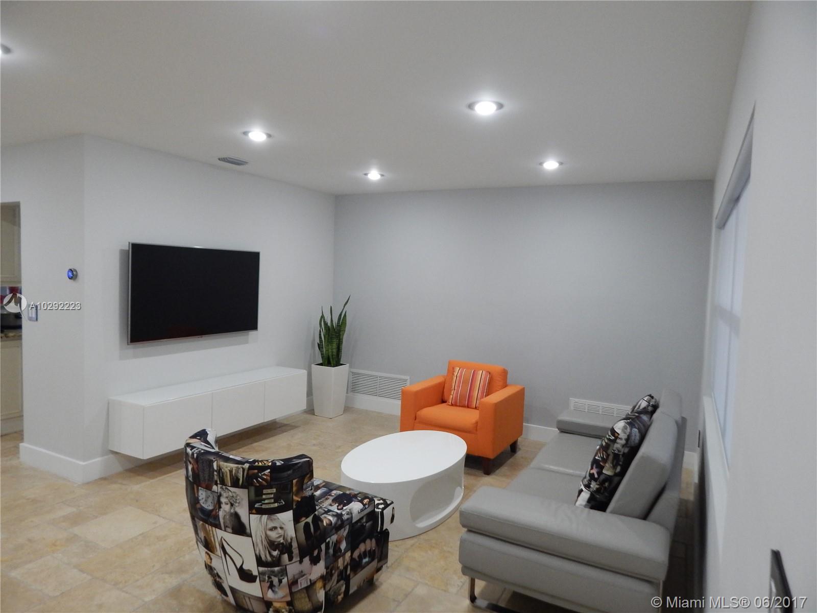 BOULEVARD HEIGHTS SEC SIX - Residential Lease