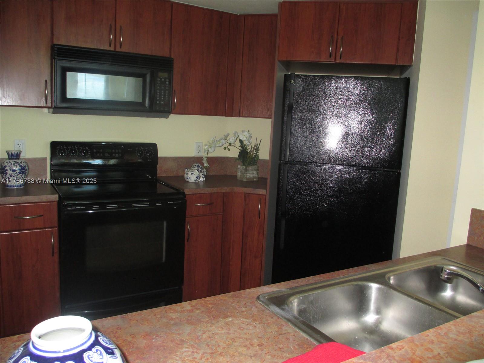 THE WAVERLY AT SURFSIDE B - Residential Lease