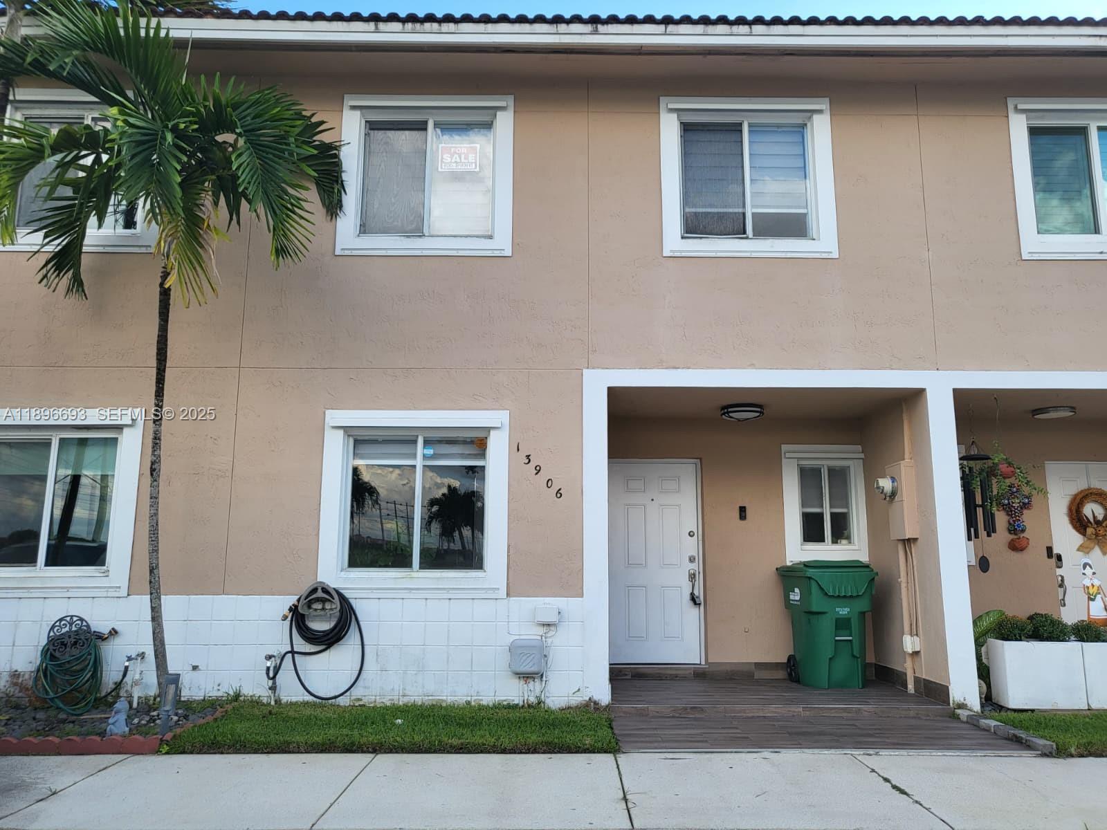 WEITZER SERENA LAKES TOWN - Residential