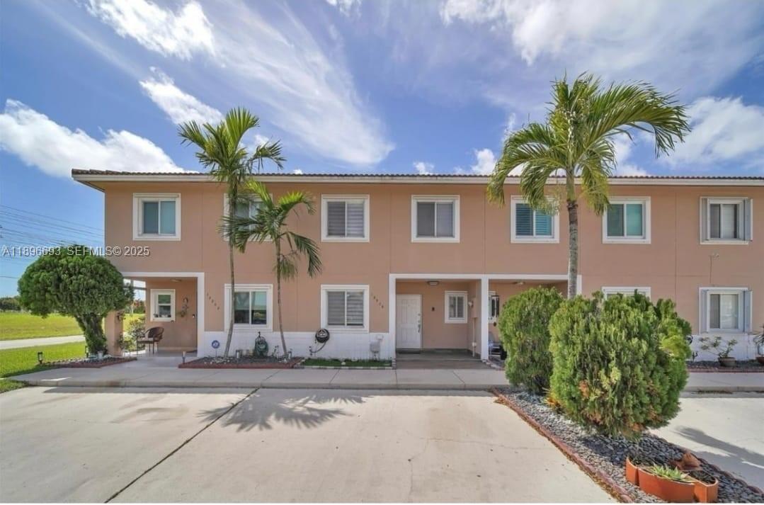 WEITZER SERENA LAKES TOWN - Residential