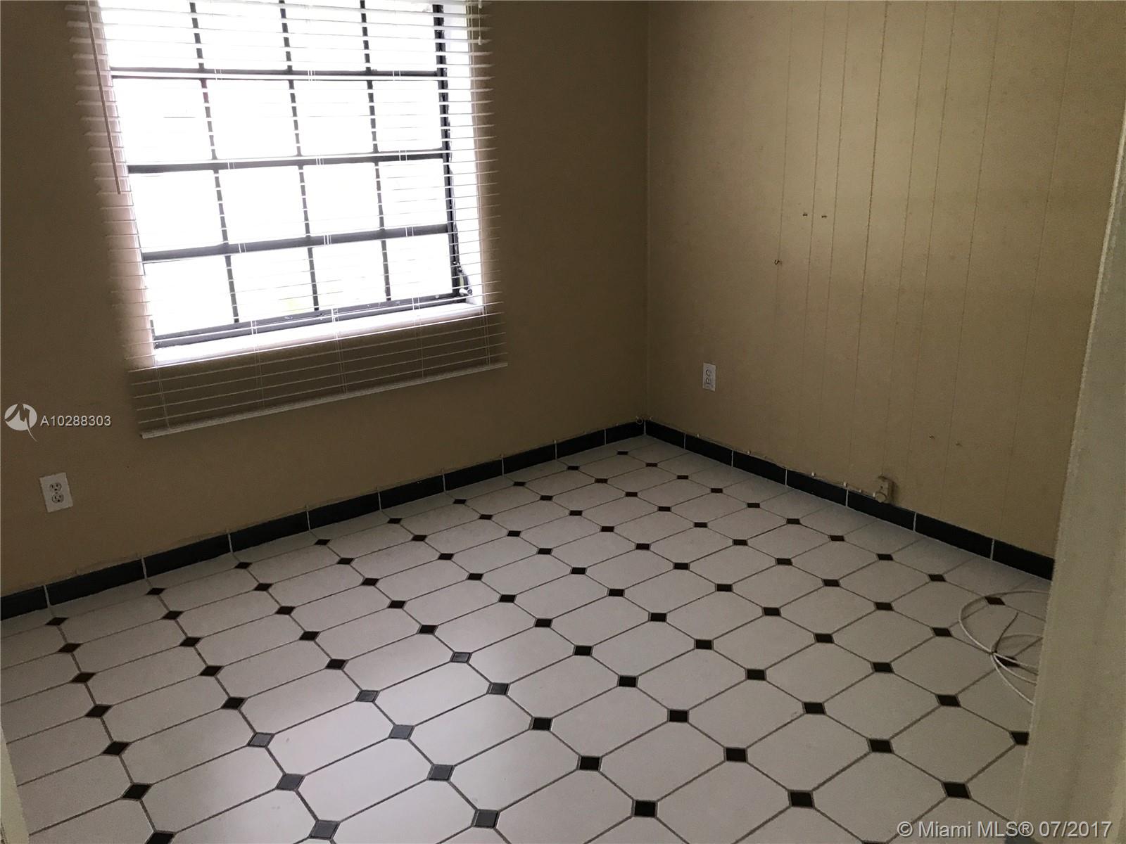 Southern Estates Add 10 - Residential